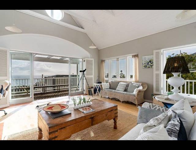 4 BEDROOM PROPERTY TO RENT IN LLANDUDNO